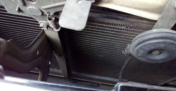 Ar Condicionado automotivo: Condensador